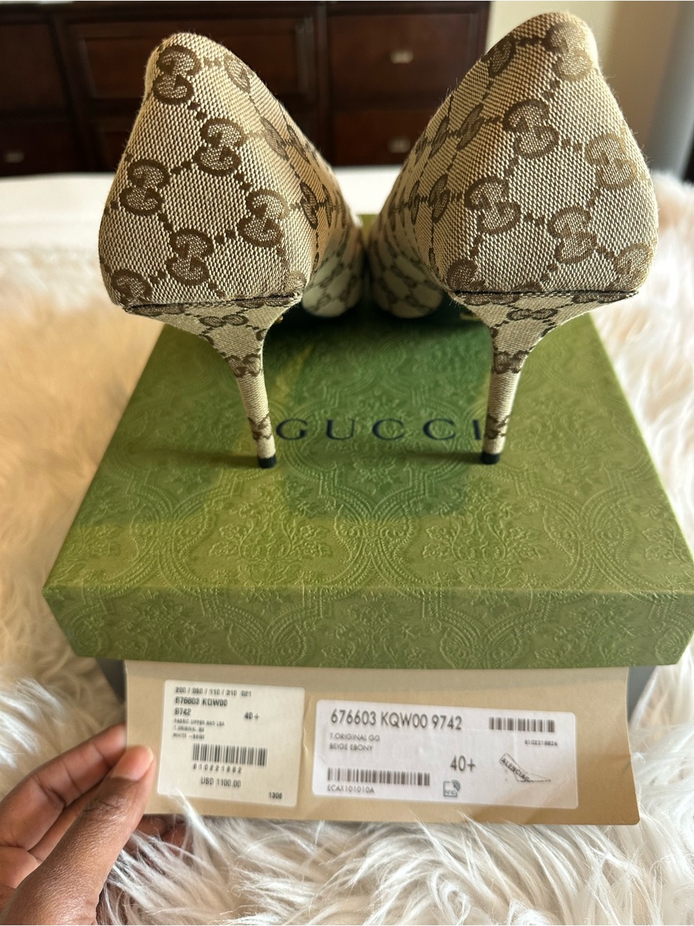 Gucci Beige Monogram Pointed Toe Stiletto Heels 85mm. 40.5/10.5 size. - Picture 4 of 11